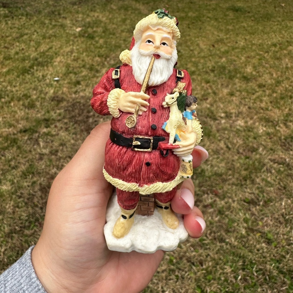 Santa clause figurine